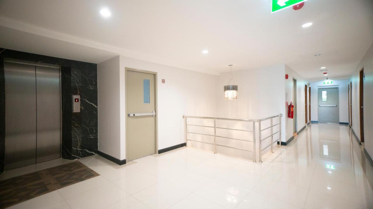 בנגקוק The Willing Hotel And Residence מראה חיצוני תמונה